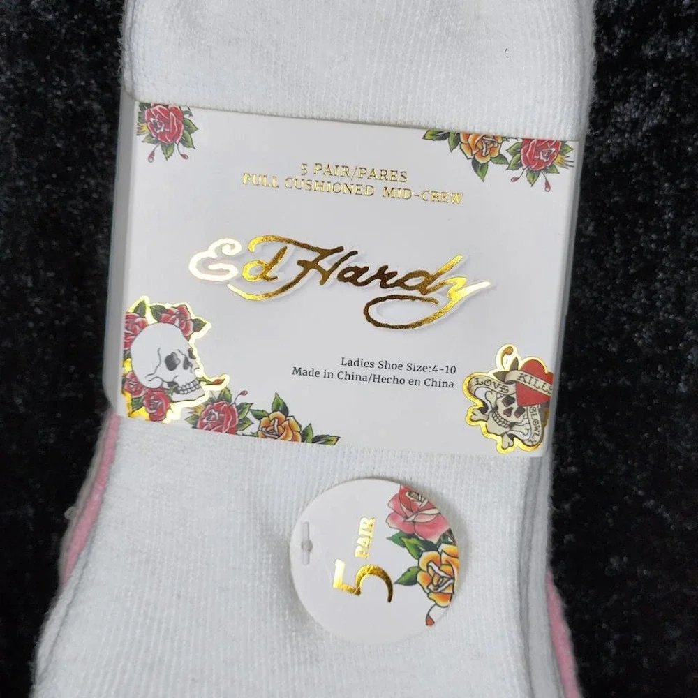 Ed Hardy 5 Pack Mid-Crew Socks Ivory Pink Grey Tattoo Rose Heart Size 4-10